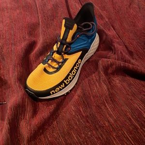New Balance M Roav Trail (New)